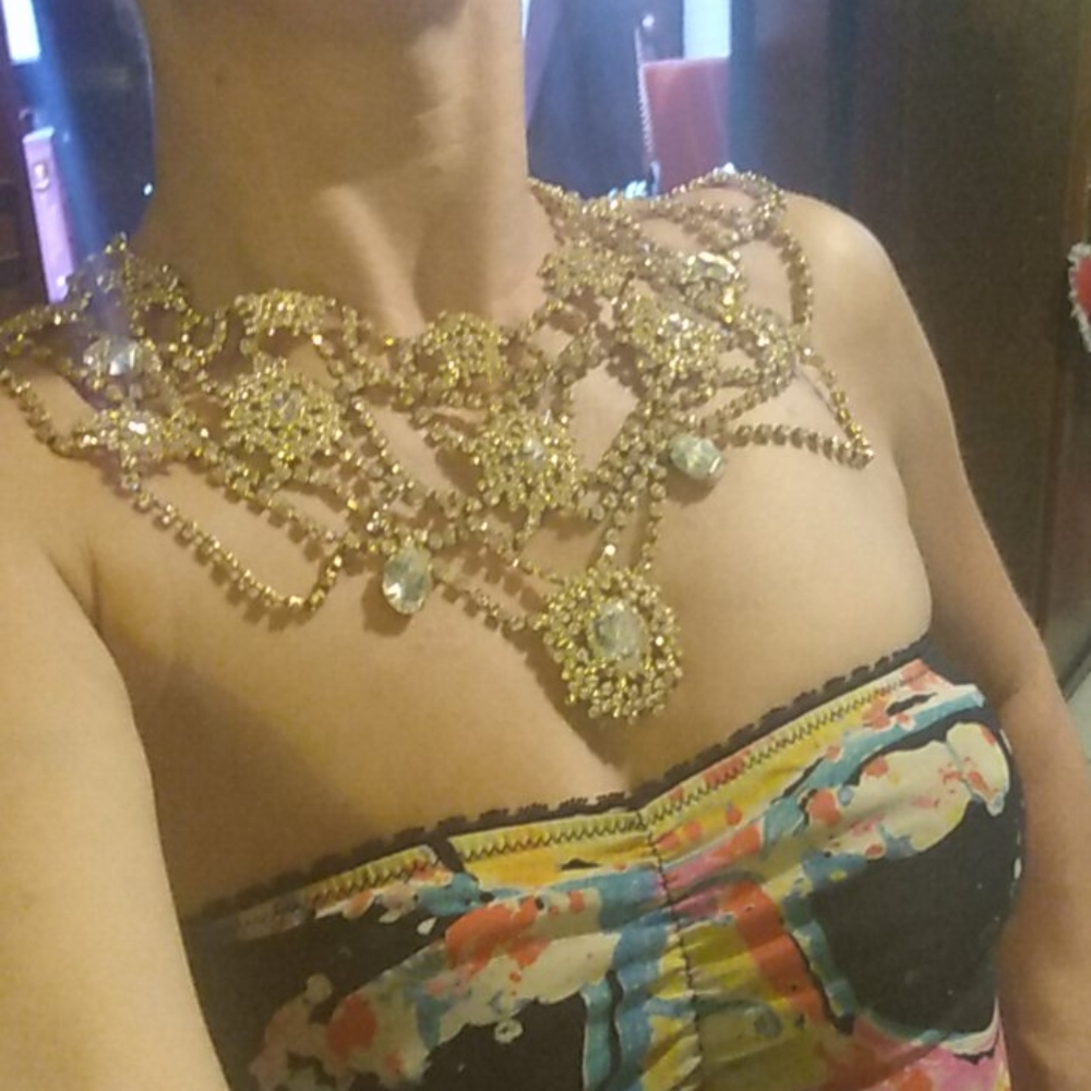 Exquisite Costume Jewelry Cage Collar Necklace